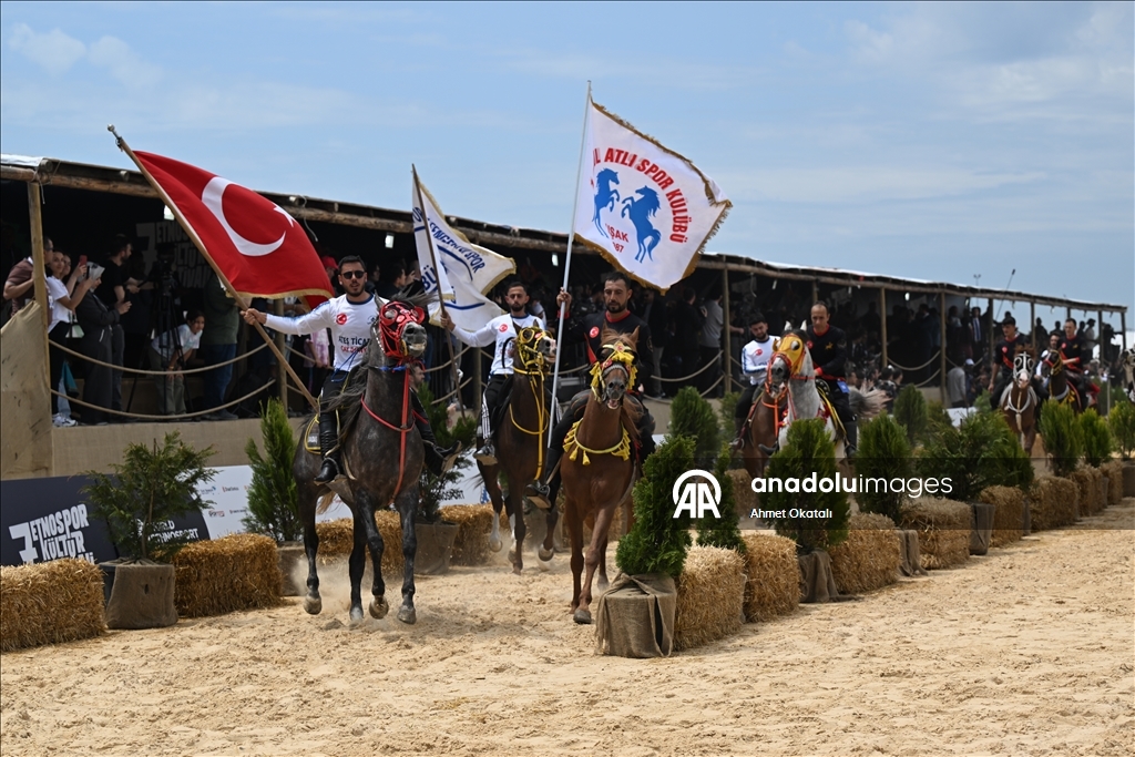 В Стамбуле стартовал VII Фестиваль культуры этноспорта