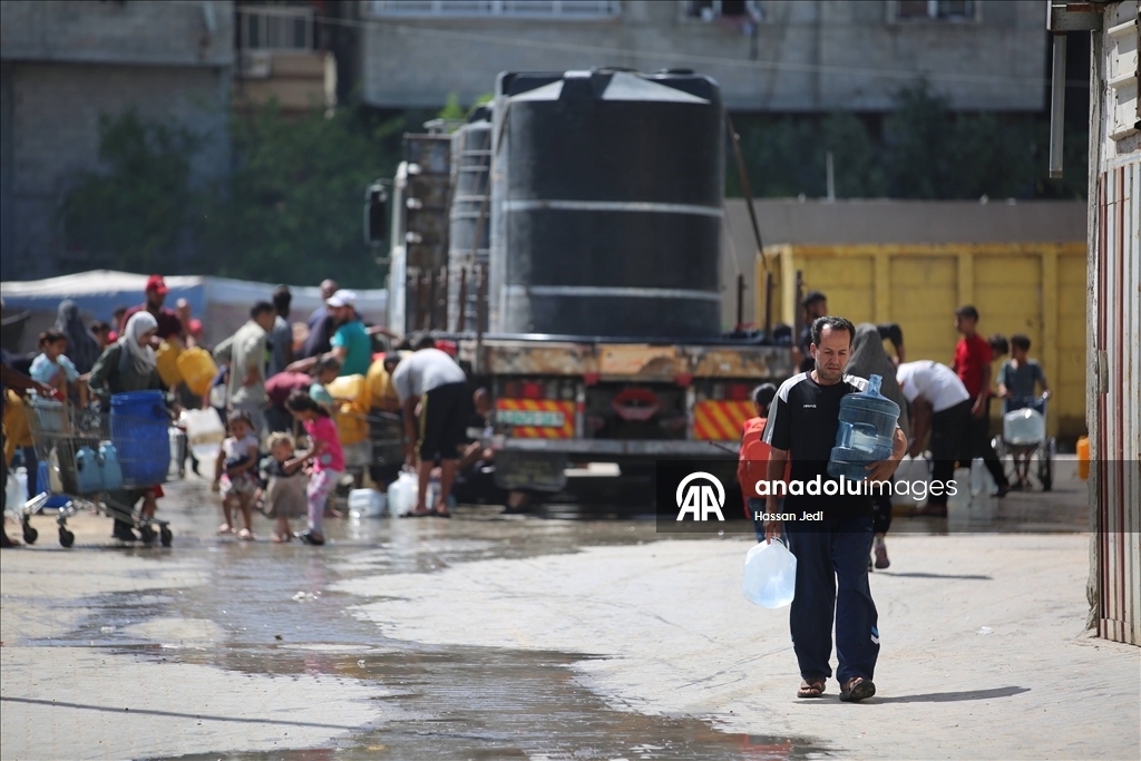 İsrail saldırıları altındaki Gazze'de su krizi devam ediyor