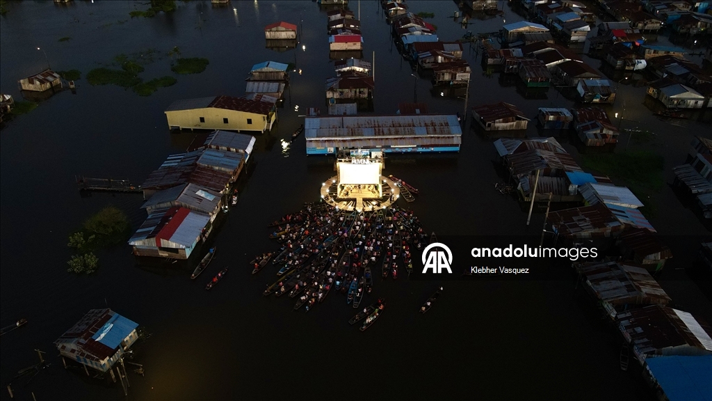  Amazon'un kalbinde yüzen sinema: Muyuna Festivali