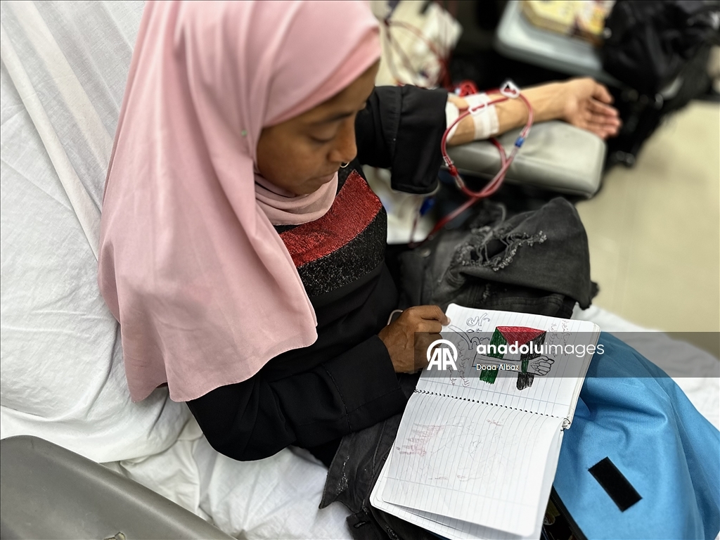 Han Yunus'taki Nasır Hastanesi, kısıtlı imkanlara rağmen diyaliz hastalarına hizmet vermeyi sürdürüyor