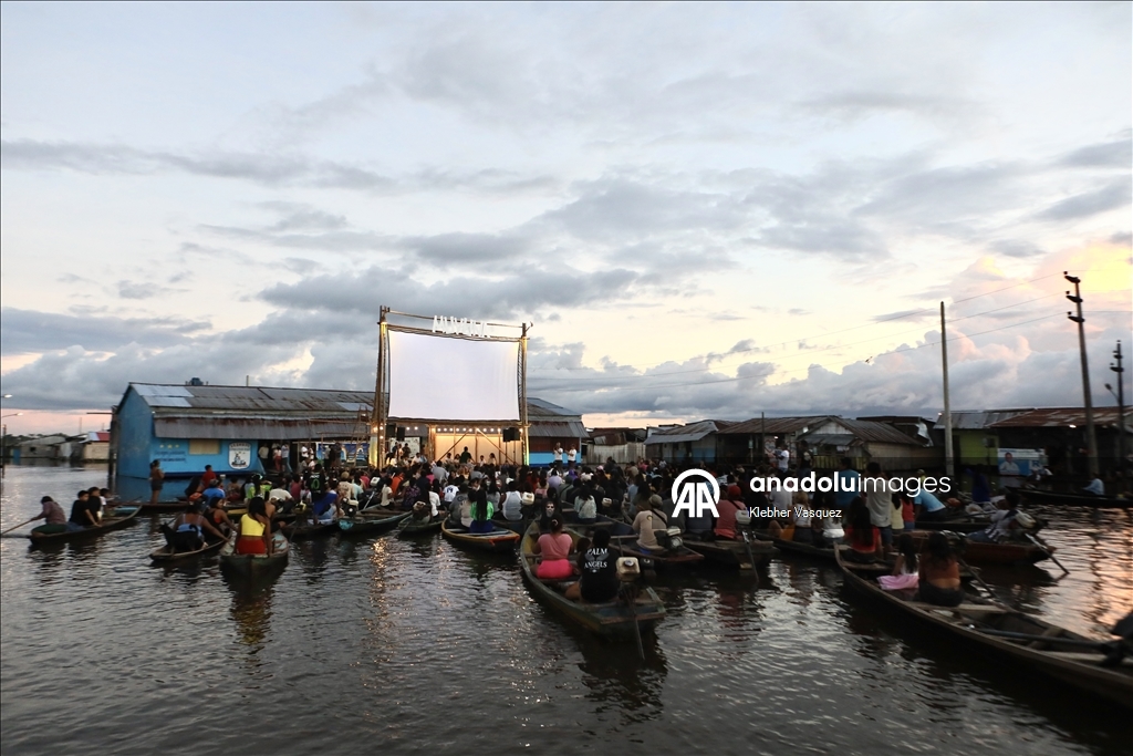  Amazon'un kalbinde yüzen sinema: Muyuna Festivali
