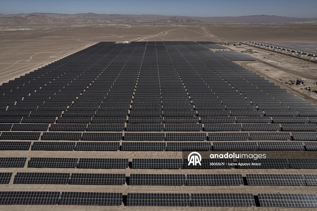 Chile Inaugura la Mayor Planta Solar con Almacenamiento de América Latina, Un Paso Clave hacia la Energía Nocturna Limpia 2