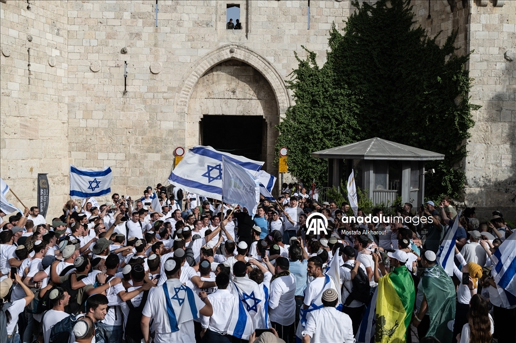 بذكرى احتلال القدس.. يمينيون إسرائيليون يهتفون "الموت للعرب"