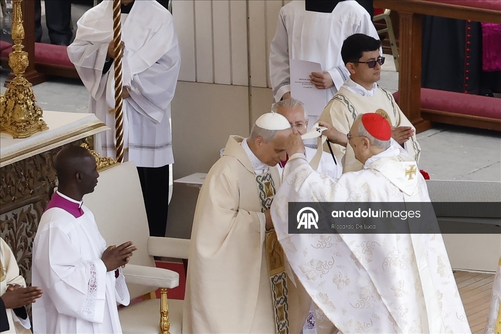 El papa León XIV celebra la misa de inauguración de su pontificado 7