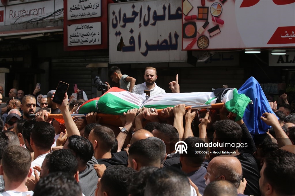 Palestinos despiden a Mahmoud Faisal Al Kharaz, asesinado en una redada del ejército israelí 2
