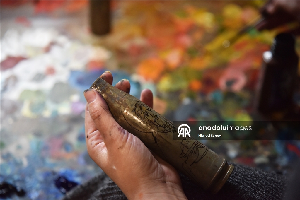 Painting on used ammunition in the Russian-Ukrainian war