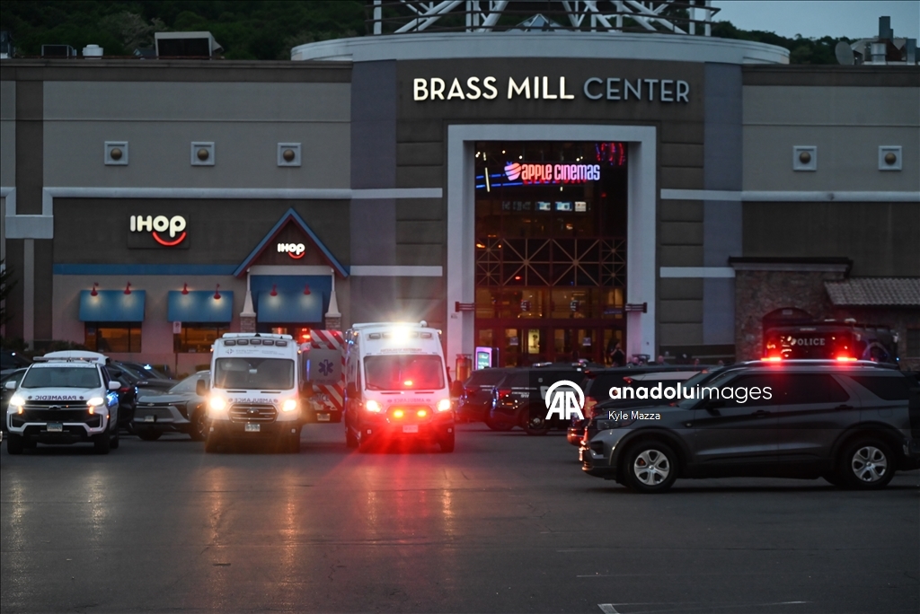 Connecticut'ta alışveriş merkezinde silahlı saldırı: 5 yaralı
