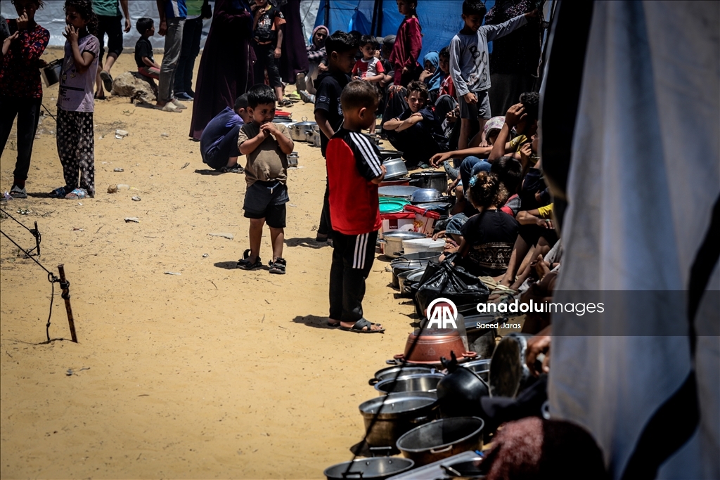 ВОЗ: В Газе уровень голода и нехватки продовольствия достиг критической отметки