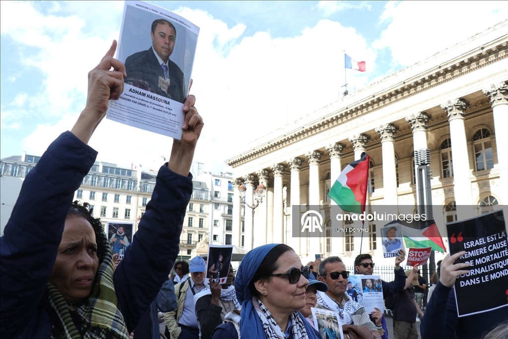 Paris’te Gazze protestosu
