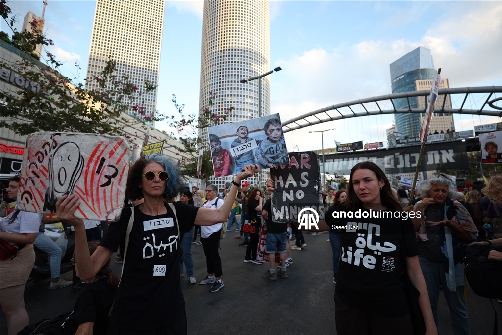 İsrailli esir yakınlarından Tel Aviv’de takas ve ateşkes çağrısı