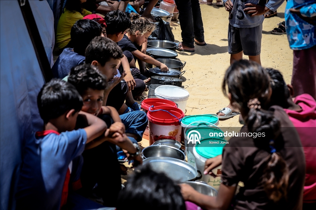 ВОЗ: В Газе уровень голода и нехватки продовольствия достиг критической отметки