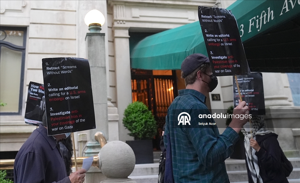 New York Times binası önünde Gazze protestosu