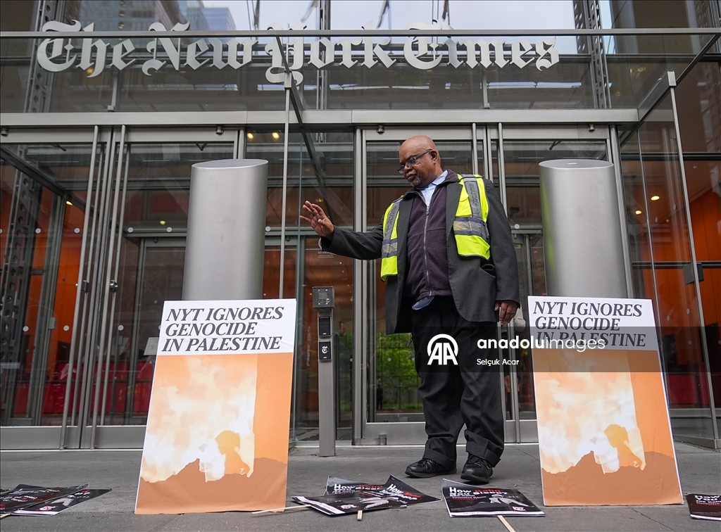 New York Times binası önünde Gazze protestosu
