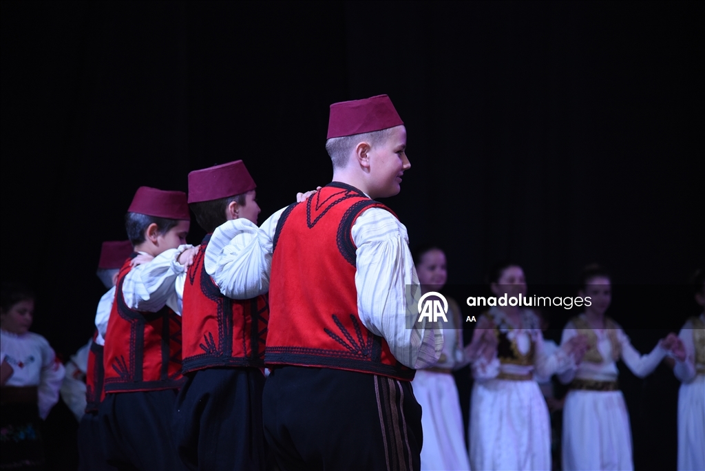 Veliki interes za kurseve turskog jezika u Novom Pazaru: Certifikate dobilo 220 polaznika