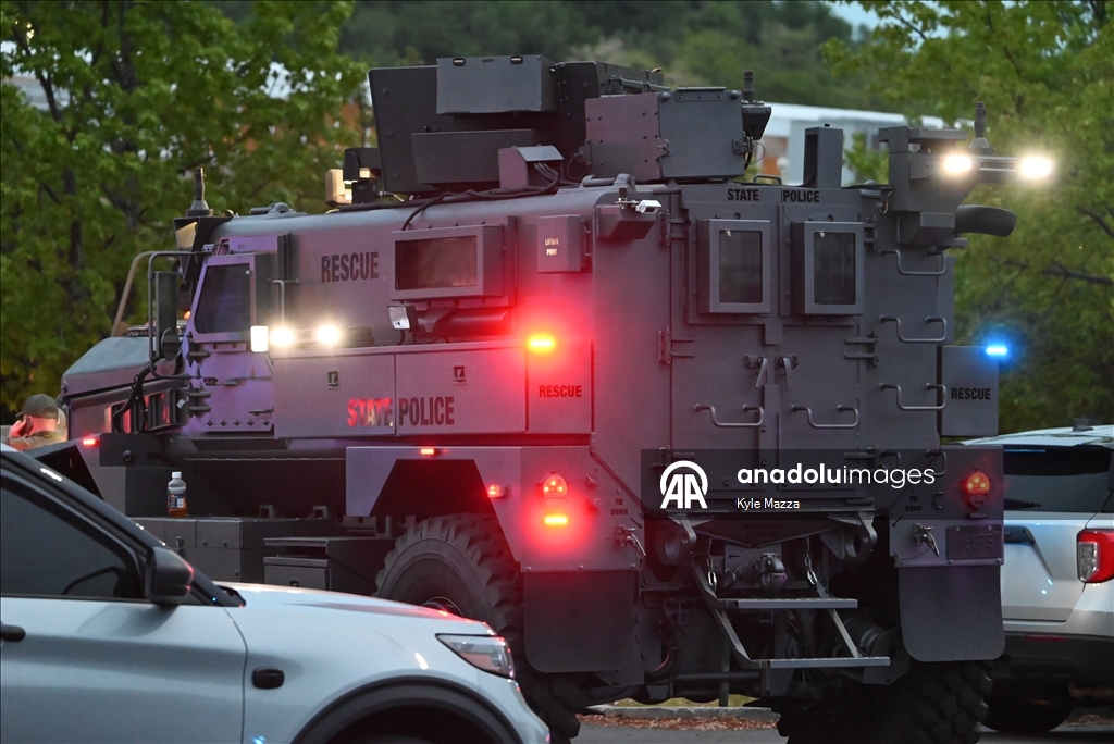 Connecticut'ta alışveriş merkezinde silahlı saldırı: 5 yaralı