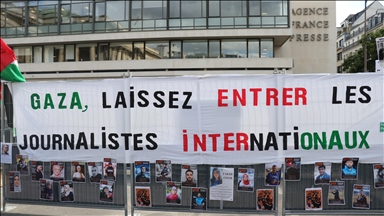 Paris’te Gazze protestosu