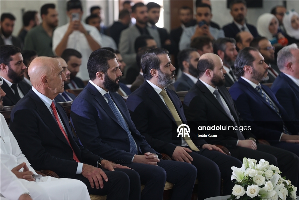 Suriye'nin enerji sektörüne 7 milyar dolarlık yatırım için imzalar atıldı
