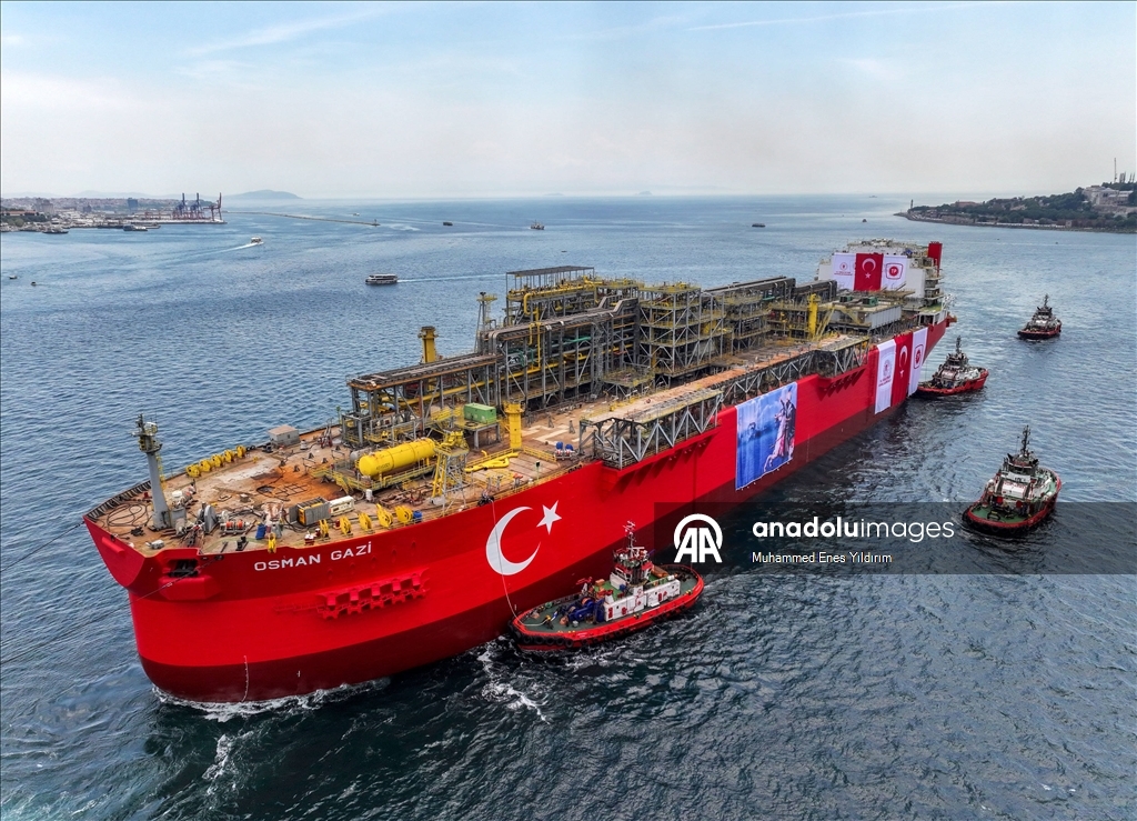 Türkiye’nin ilk Yüzer Üretim Tesisi (FPU) Osman Gazi gemisi