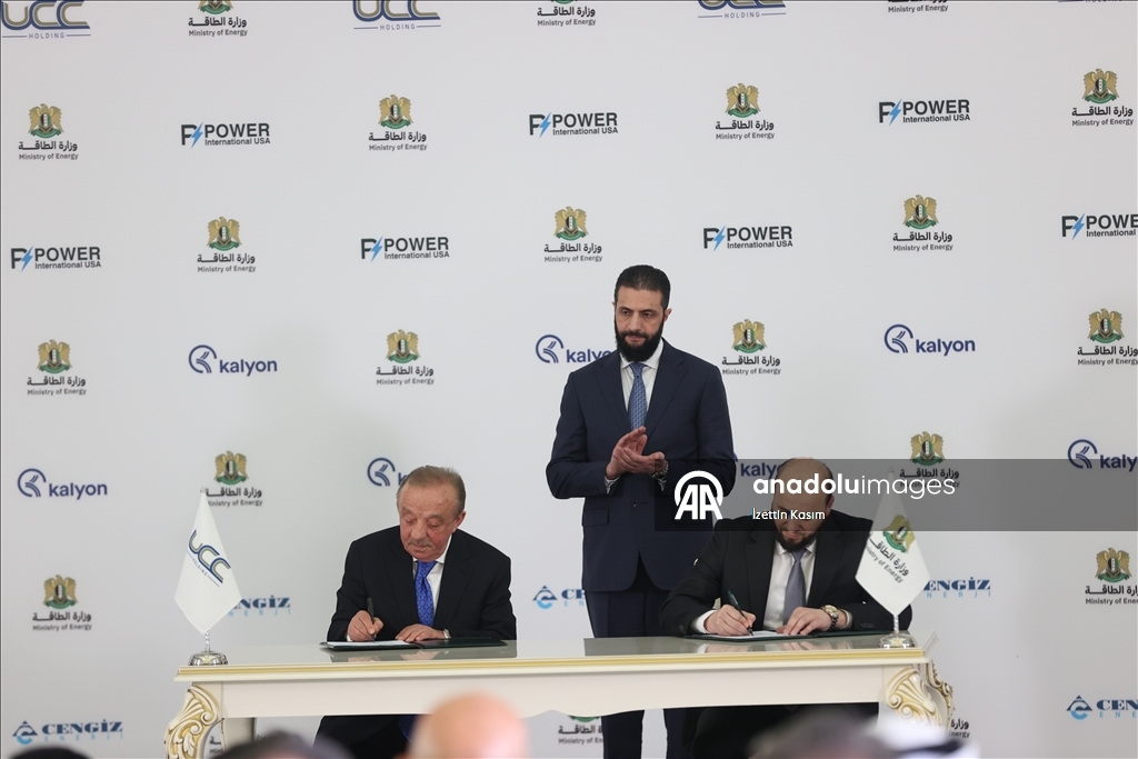 Suriye'nin enerji sektörüne 7 milyar dolarlık yatırım için imzalar atıldı