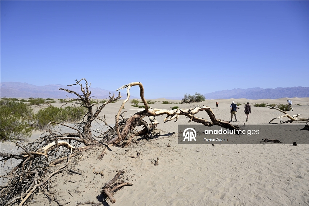 Kaliforniya’da aşırı sıcaklık alarmı: Death Valley ‘de hava sıcaklığı 48°C’ye ulaşabilir