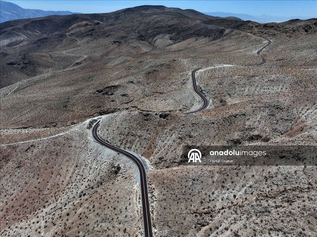 Kaliforniya’da aşırı sıcaklık alarmı: Death Valley ‘de hava sıcaklığı 48°C’ye ulaşabilir