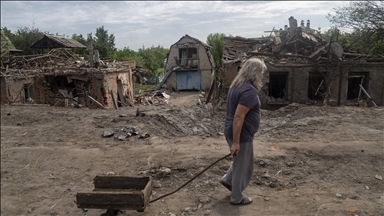 Rusya'nın Sloviansk'a hava saldırısı sivil yerleşimi vurdu