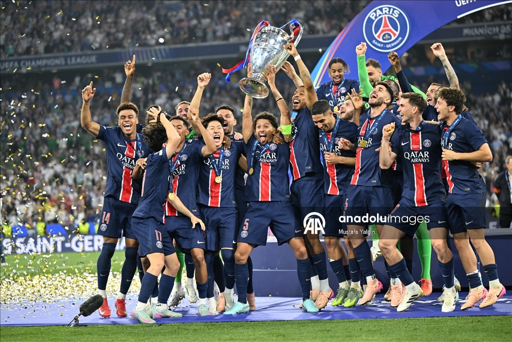 قدم.. باريس سان جيرمان يتوج بلقب دوري أبطال أوروبا للمرة الأولى