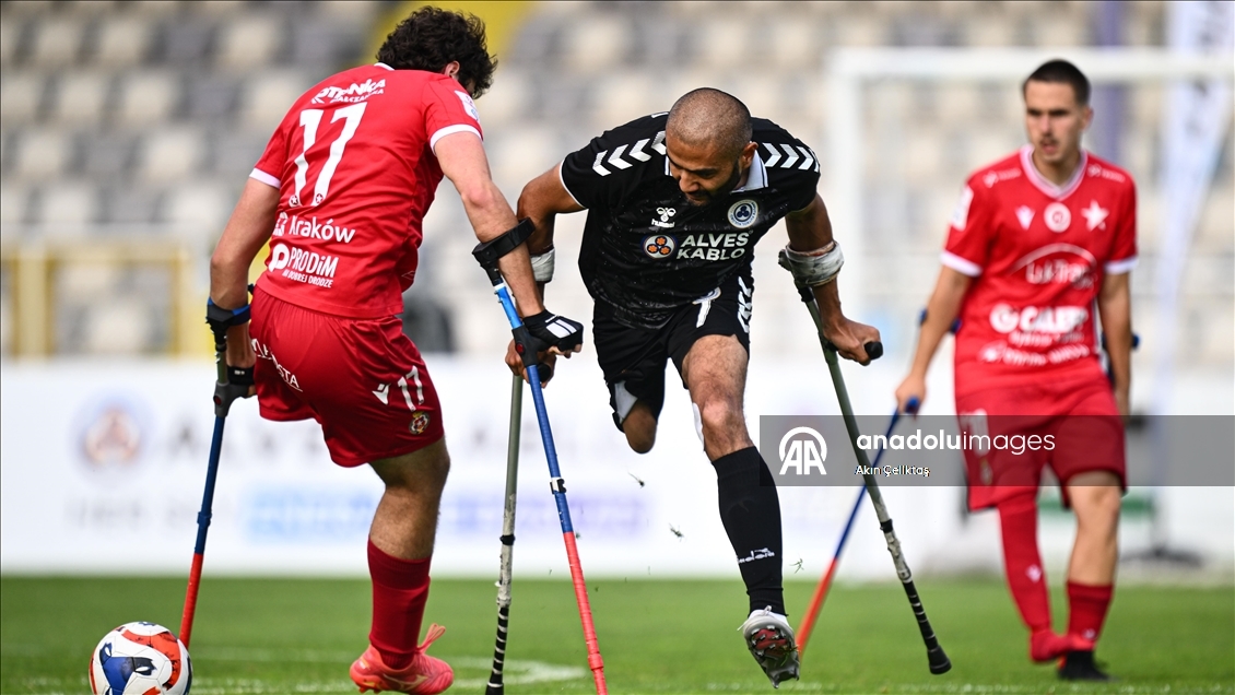Alves Kablo Ampute Futbol Kulübü - Wisla Krakow