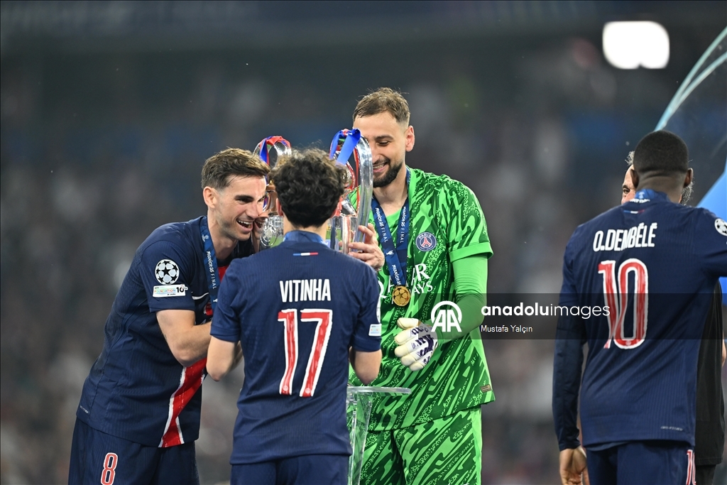قدم.. باريس سان جيرمان يتوج بلقب دوري أبطال أوروبا للمرة الأولى