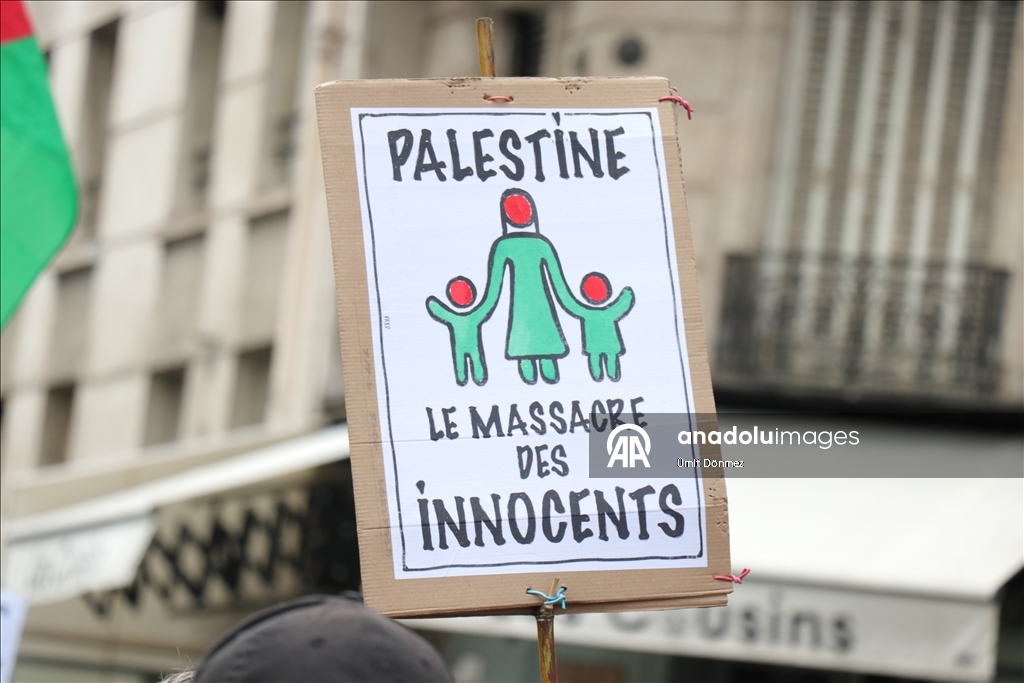 В Париже протестуют против атак на Газу