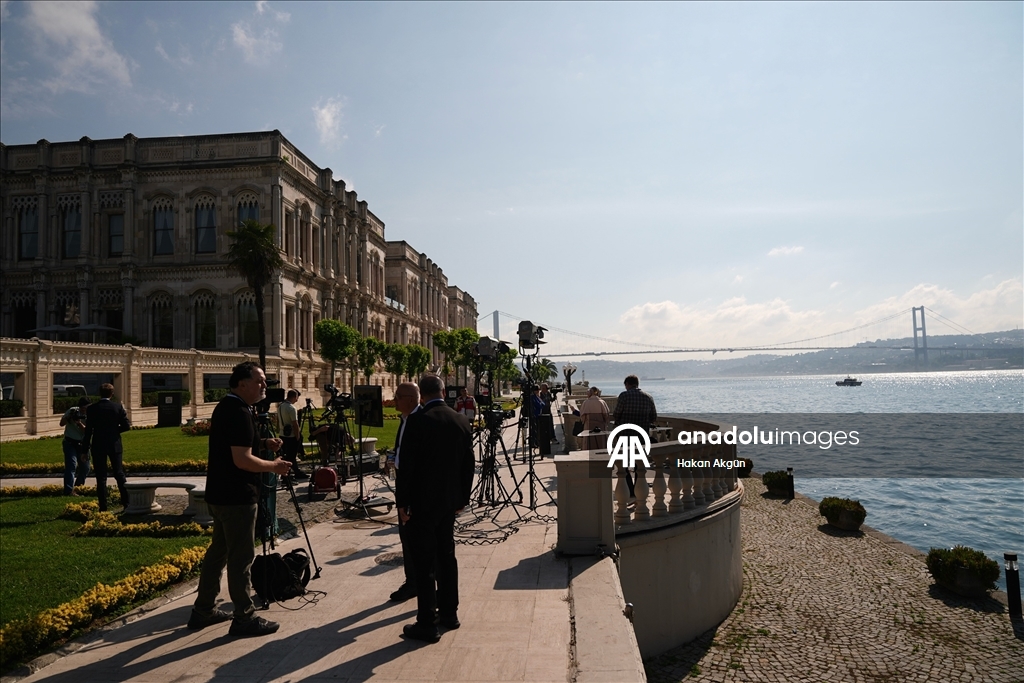 İstanbul müzakerelerine yerli ve yabancı basın mensupları yoğun ilgi gösterdi