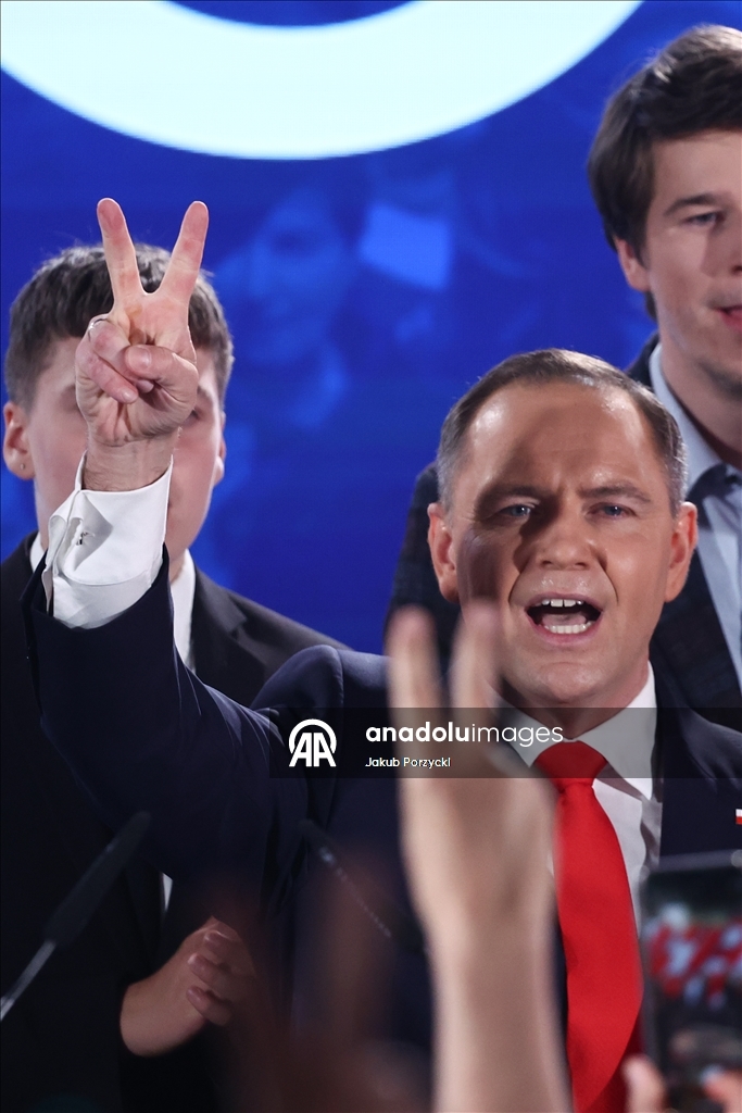 Оба кандидата заявили о победе на выборах президента Польши