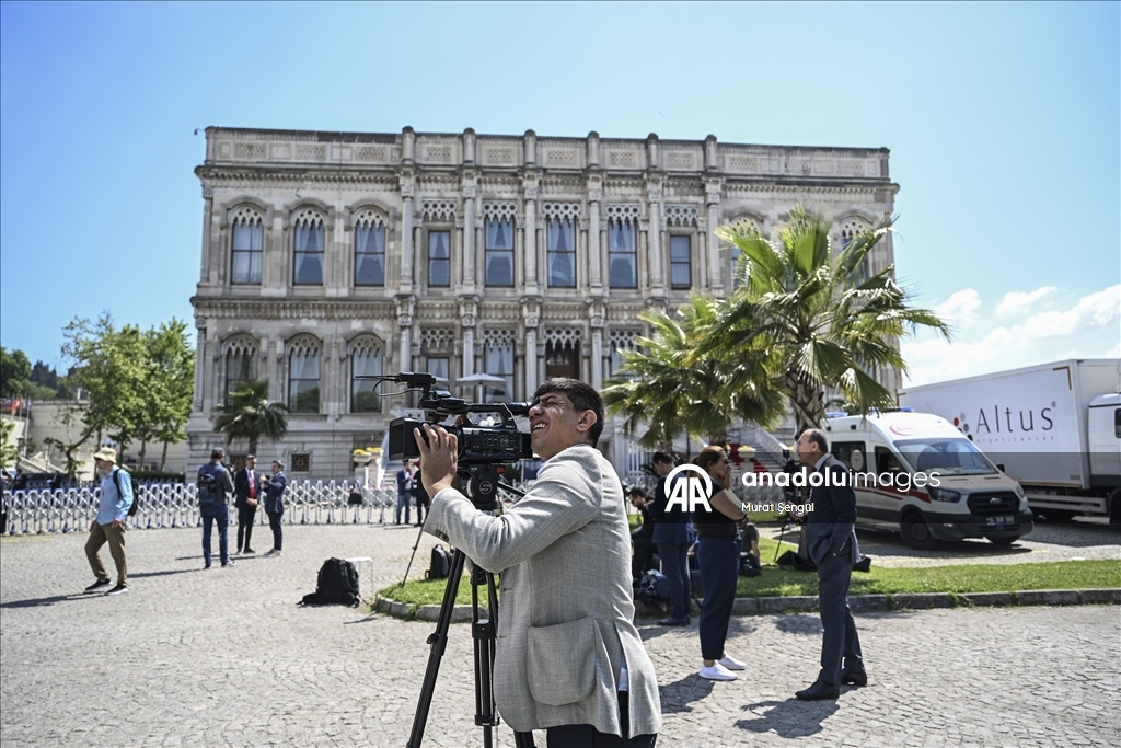 İstanbul müzakerelerine yerli ve yabancı basın mensupları yoğun ilgi gösterdi