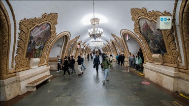 Yer altındaki sanat merkezi: Moskova Metrosu