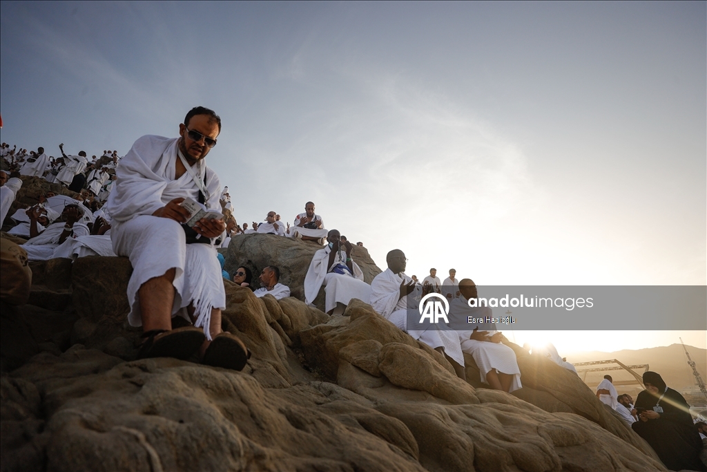 Prospective Muslim pilgrims at Arafat in Mecca