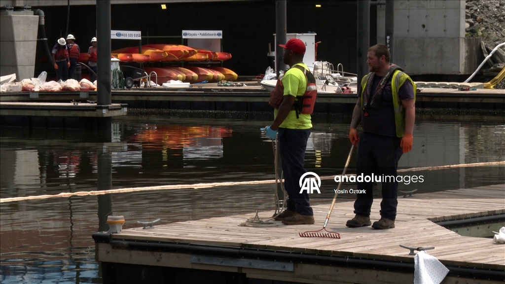Baltimore Limanı'na iki bin galon petrol döküldü