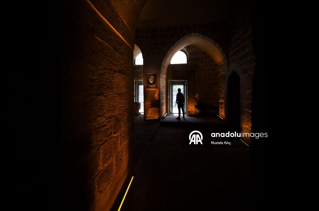 Historical buildings and remains in Mardin's Nusaybin shed light on history