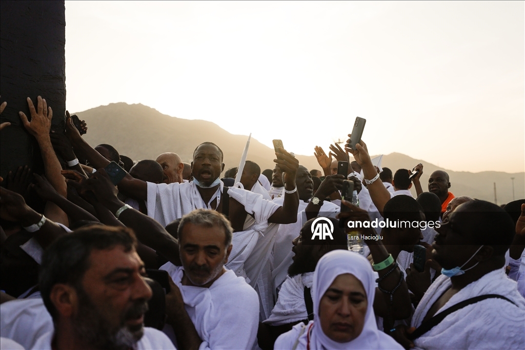 Prospective Muslim pilgrims at Arafat in Mecca