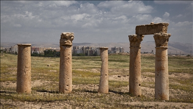 Nusaybin’deki tarihi yapılar tarihe ışık tutuyor