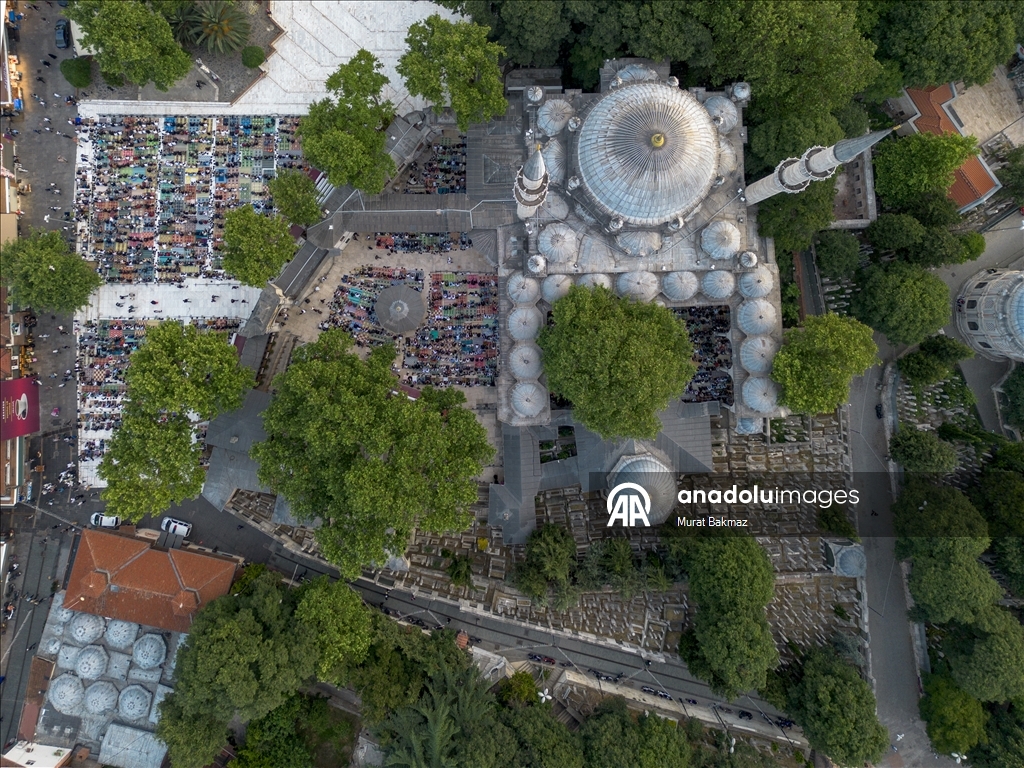 İstanbul'da Kurban Bayramı namazı kılındı