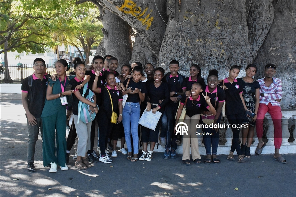 Madagaskar'ın kıyı kenti Mahajanga'da günlük yaşam