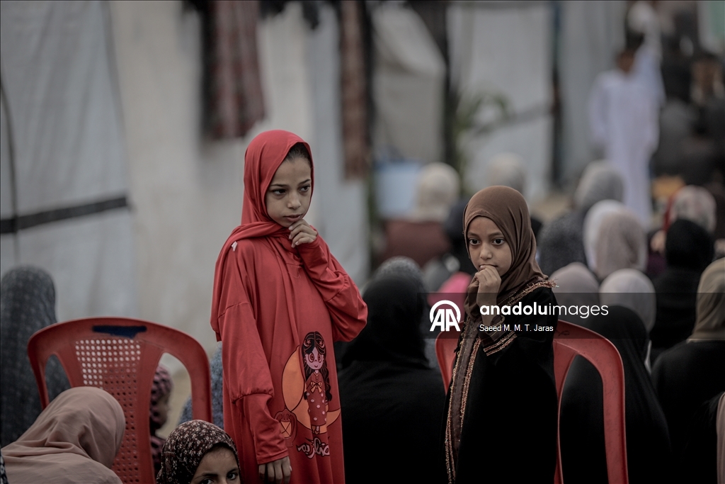 صلاة عيد الأضحى في غزة وسط الخيام