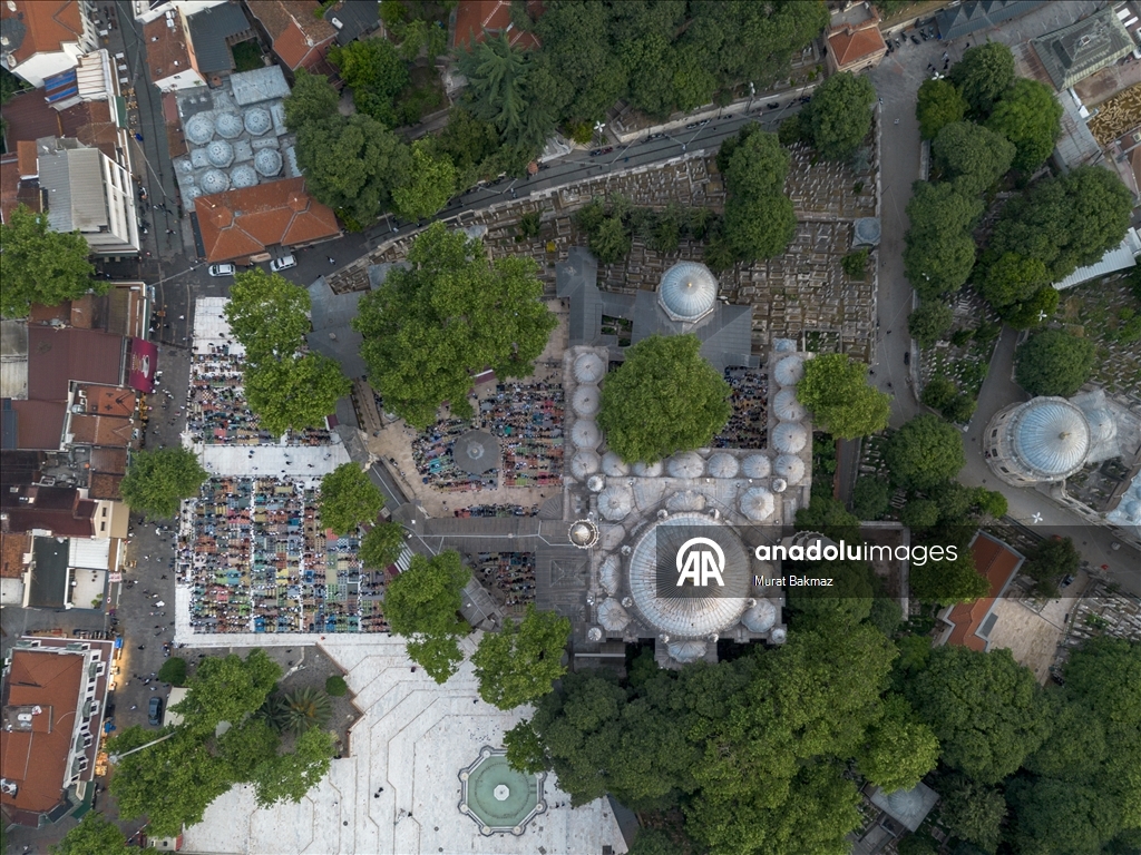 İstanbul'da Kurban Bayramı namazı kılındı
