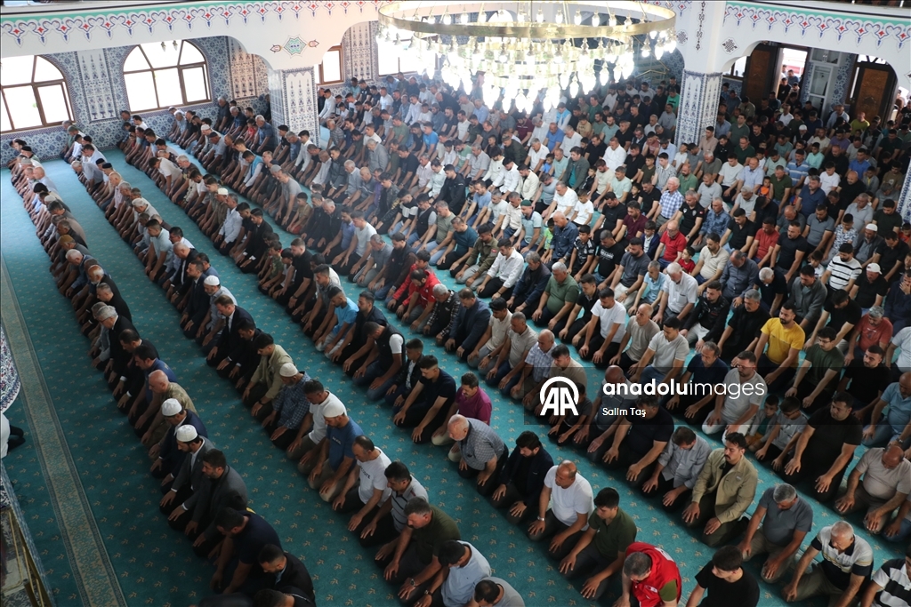 Hatay'da Kurban Bayramı namazı kılındı