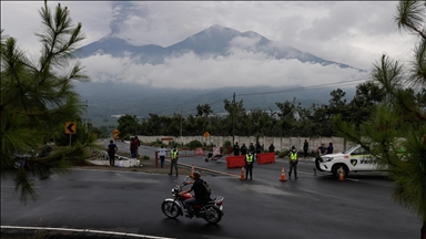 Guatemala’daki Fuego Yanardağı patladı, yüzlerce kişi tahliye edildi