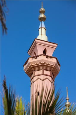 Minareti na džamijama u Senegalu oslikavaju bogatu islamsku arhitekturu 