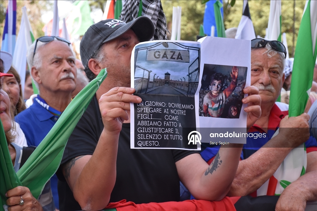 Итальянская оппозиция провела акцию против резни в Газе