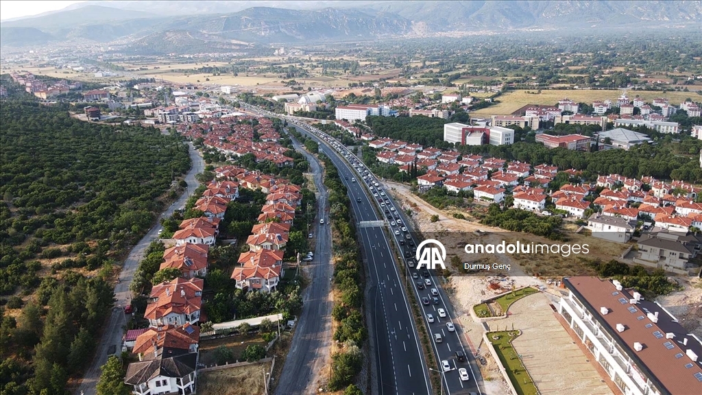 Muğla'da tatilcilerin dönüş yolculuğu başladı