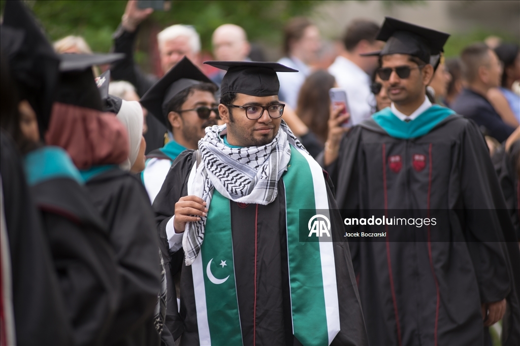 Chicago Üniversitesi’nde mezuniyet töreni
