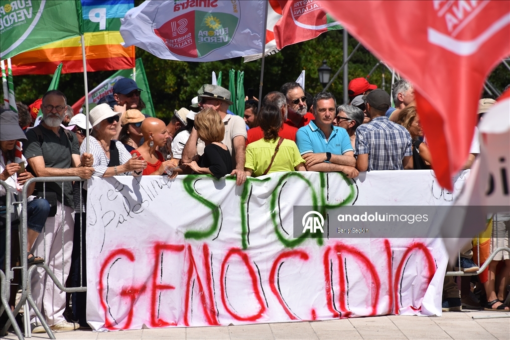 Итальянская оппозиция провела акцию против резни в Газе